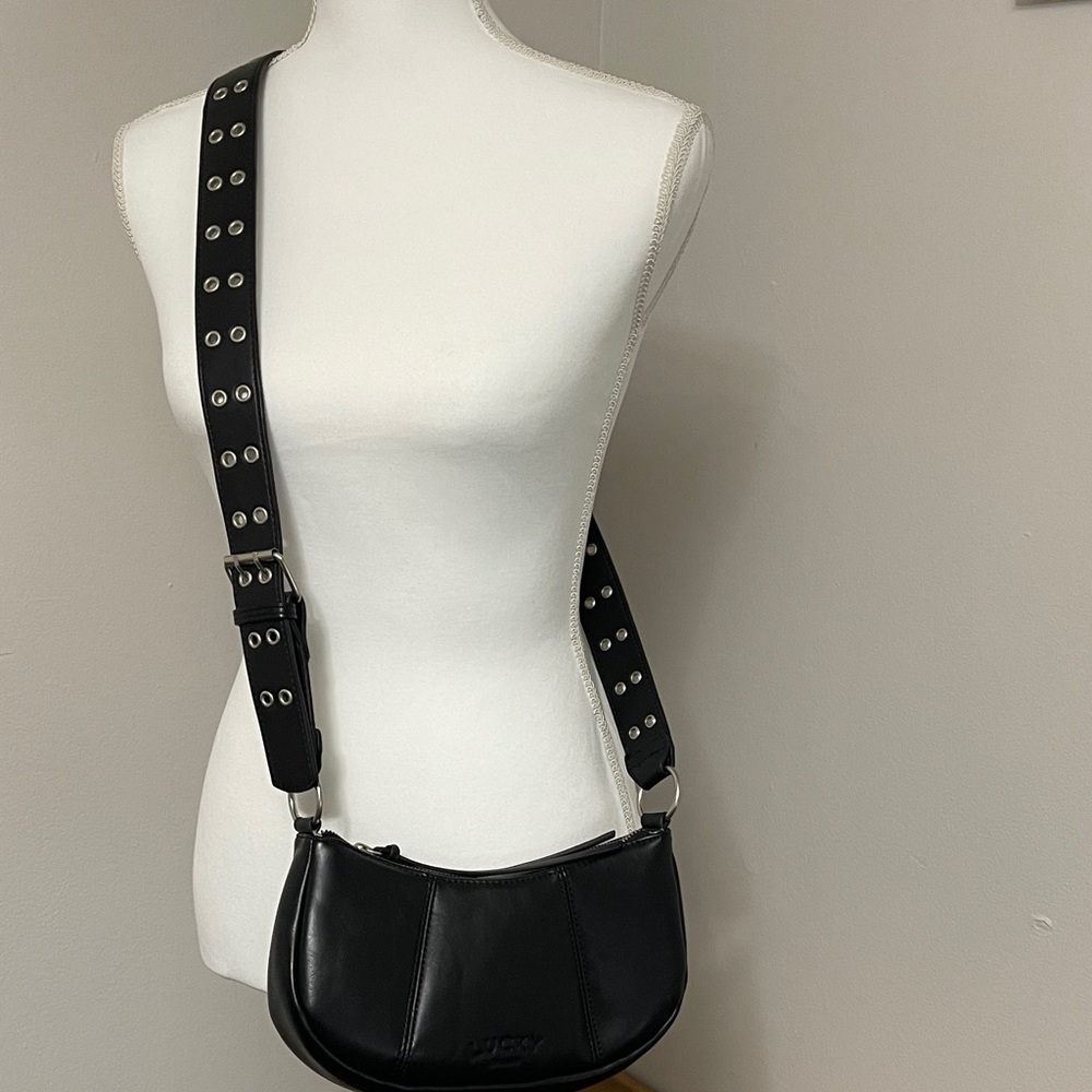 Lucky Brand Black Leather Shoulder Bag - Picture 3 of 10